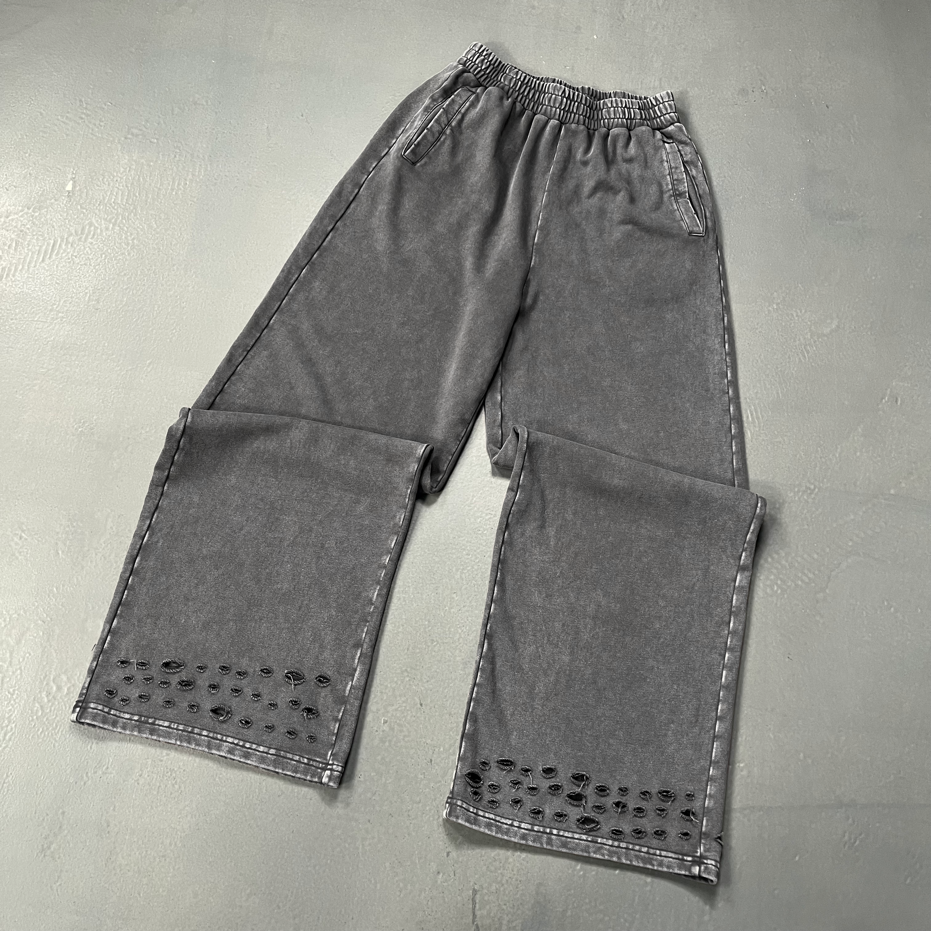 DND. DESTROY PART 2 SWEATSUIT - Image 2